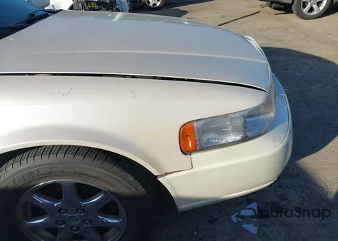 2001 Cadillac Seville Sts z USA, uszkodzony, nr VIN 1G6KY54971U138705